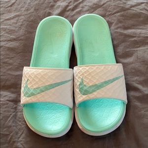 Mint/white nike slides! BARELY WORN